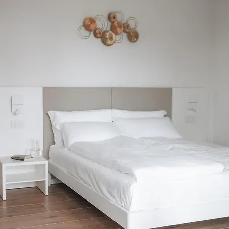 Hotel apartamentowy Sea Breeze