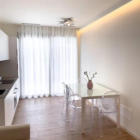 Sea Breeze 4*