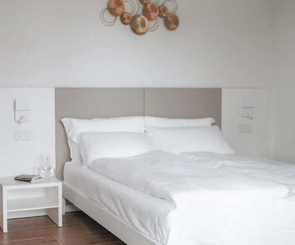 Aparthotel Sea Breeze