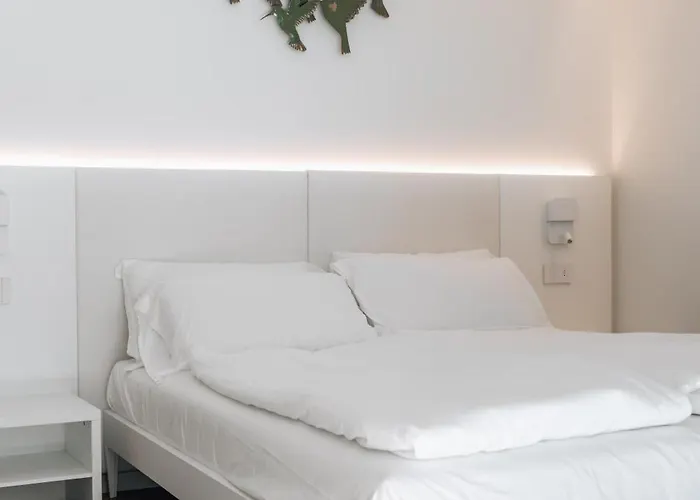 Aparthotel Sea Breeze 4*